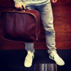 With his vintage suitcase, our SEO guy Martin is definitely a hipster!