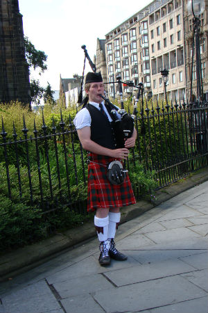 Anita's favorite Scottish experience has been listening to bagpipes
